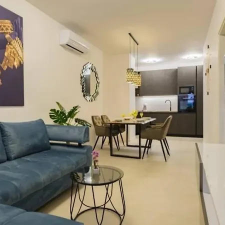 Modern Lux App D With Seaview And Jacuzzi Split